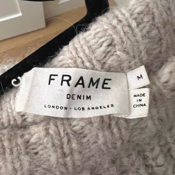 Frame Large Cuffed Raglan Sweater - Size Medium - Picture 4 of 6